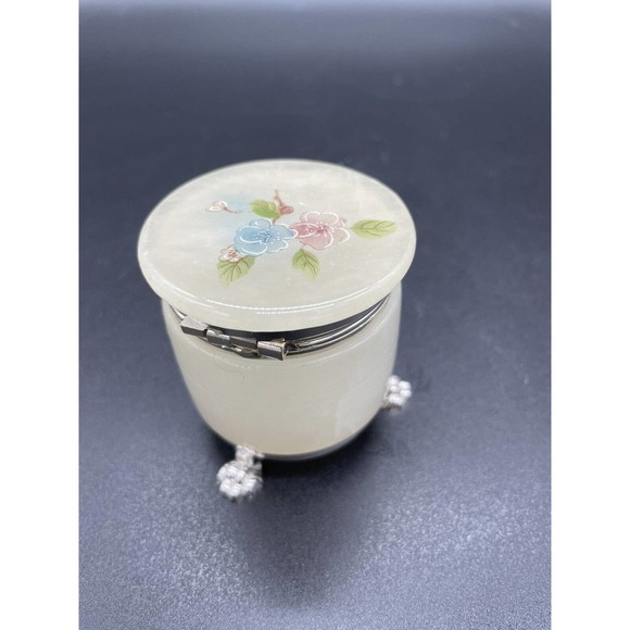 Vintage Genuine Alabaster Trinket Box Hand Carved In Italy Beautiful Floral - Picture 1 of 10